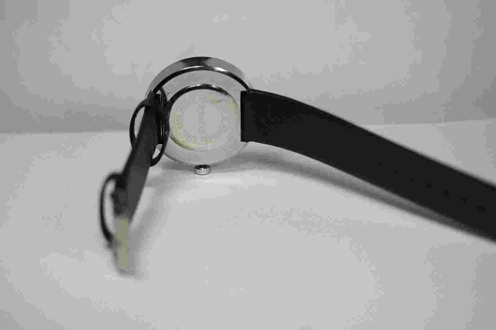 yazole watch