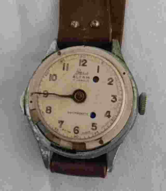 VINTAGE "BASIS" ALARM WRIST WATCH MOVEMENT & CASE, FOR RESTORE, REPAIR OR PARTS