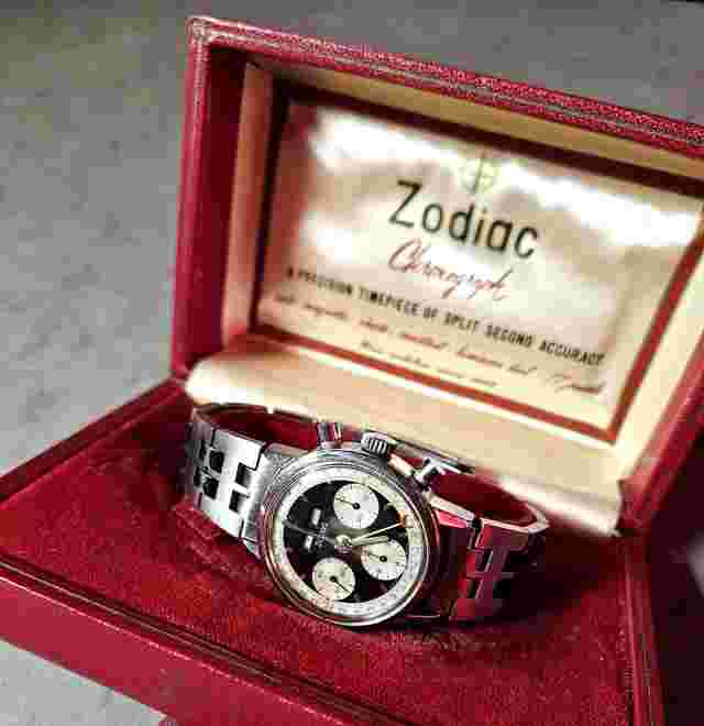 Vtg ZODIAC Heuer Carrera Dato Chronograph Triple Date Watch 2547N V72 Panda Dial