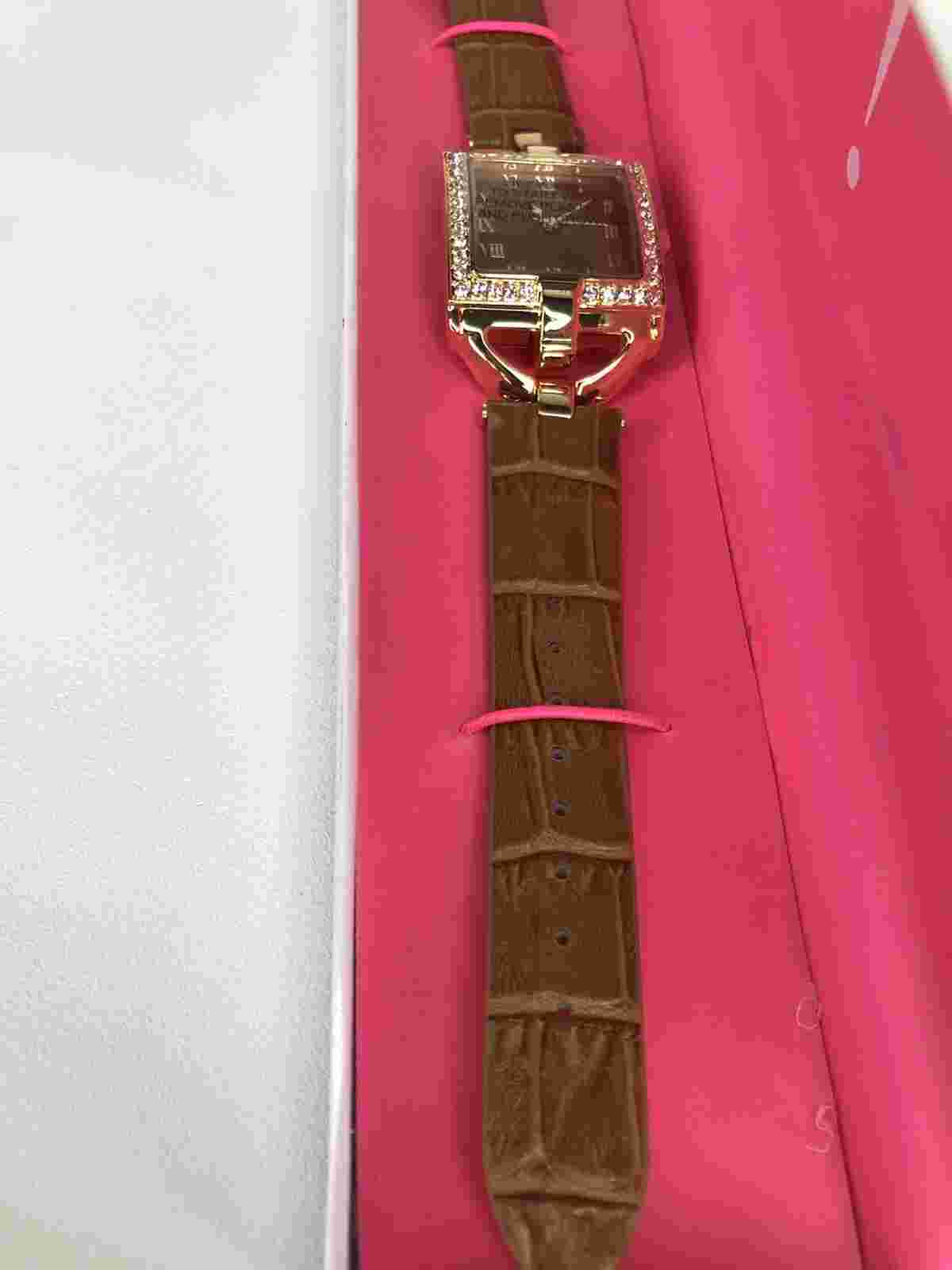 ISAAC MIZRAHI LIVE IMZ665 WMS Gold/Brown Rhinestone PC21 Japan Mvmt Analog Watch