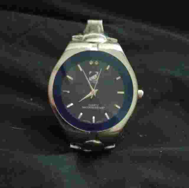 Clique Blue Dial, Silver Band, Water Resistant, Japan Movement Wristwatch