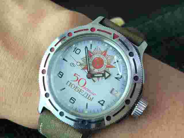 RARE DIAL BOCTOK / VOSTOK CCCP USSR MILITARY MANUAL WIND MENS WATCH 40MM