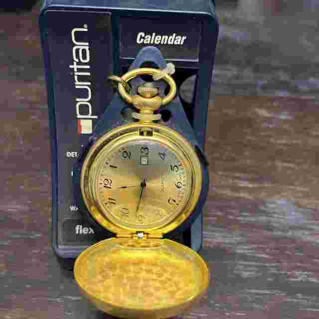 Puritan Gold Tone & Black Enamel Train Pocket Watch Japan Movement