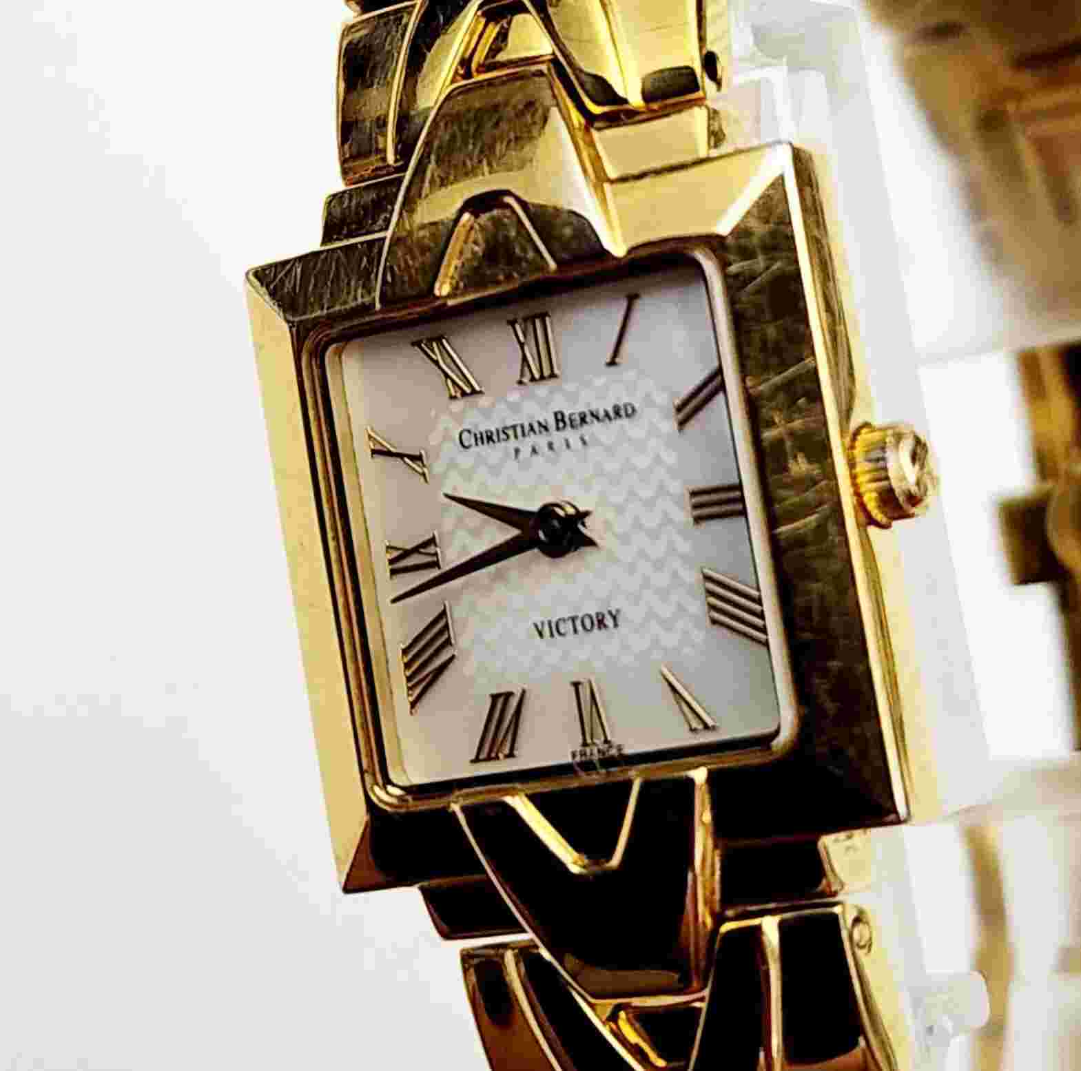 Women's FRANCE 18K Gold Plated Watch CHRISTIAN BERNARD "Victory" 0604