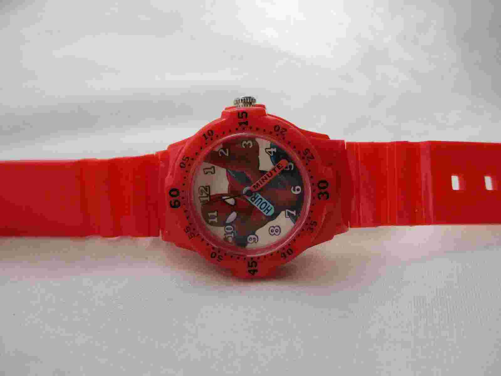 Marvel Analog Wristwatch with a Buckle Band