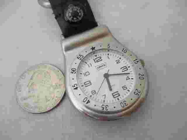 Levi's Clip On Watch Silver Tone Round White Face Compass *Working*