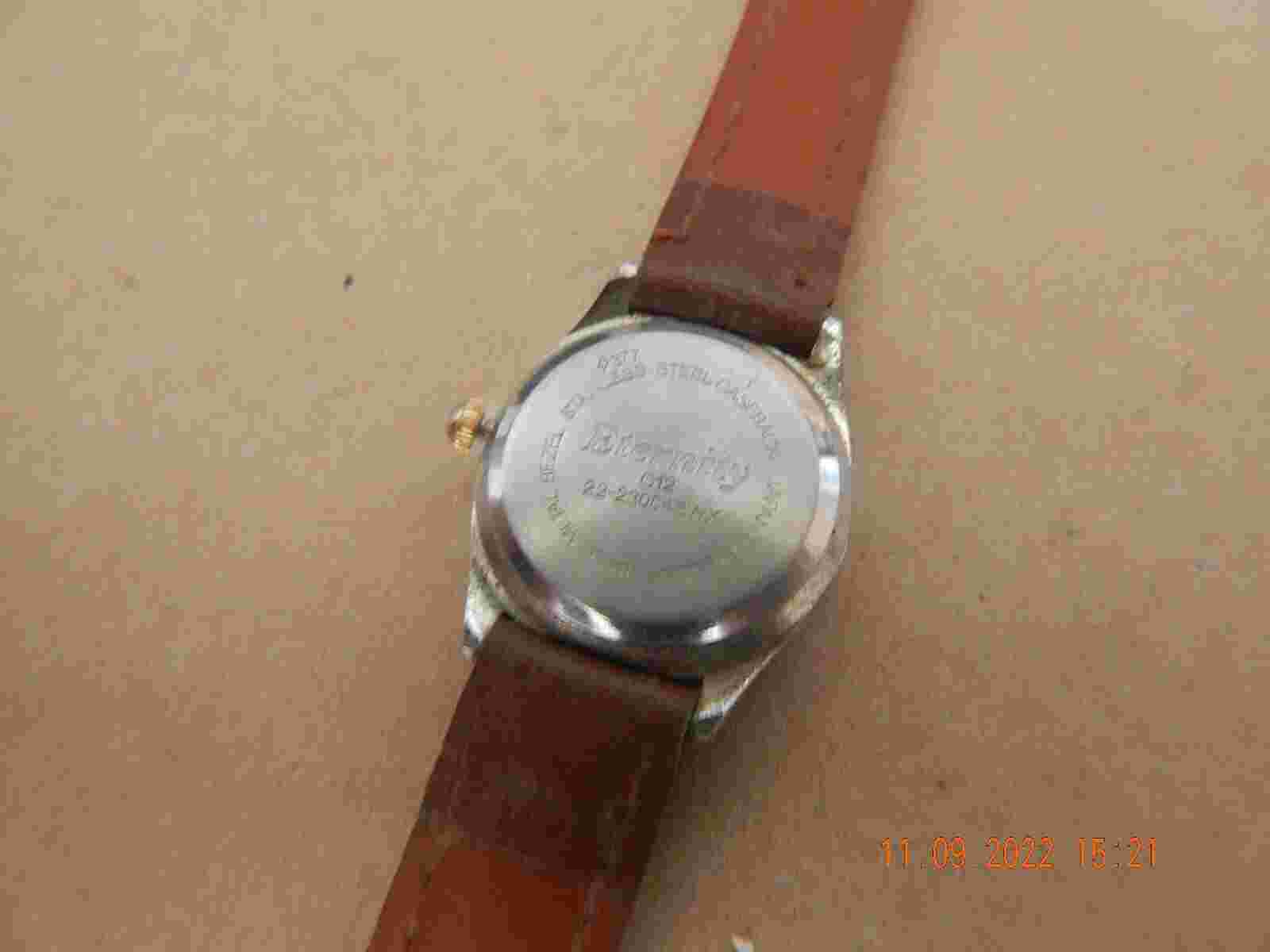 Eternity Watch Women Silver Tone Round Dial Leather BAND New Battery