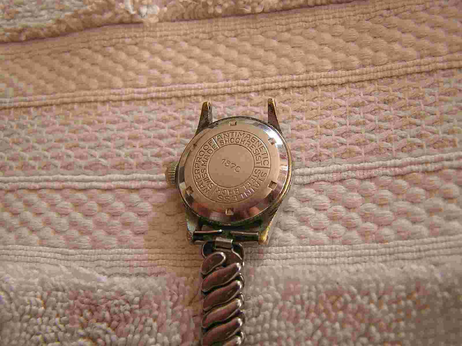 Vintage Britix Incabloc Watch 17 Jewels Antimagnetic