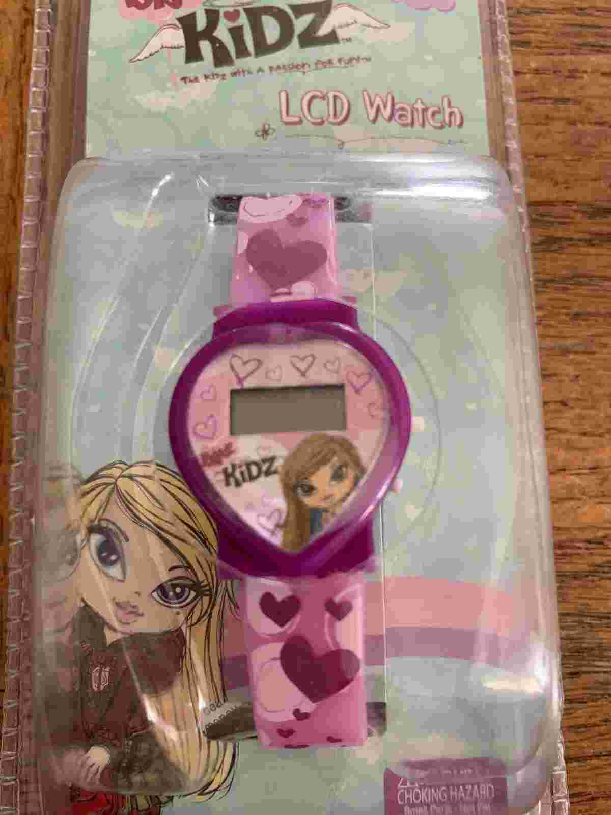 Childrens Bratz Watch-BRAND NEW-SHIPS SAME BUSINESS DAY