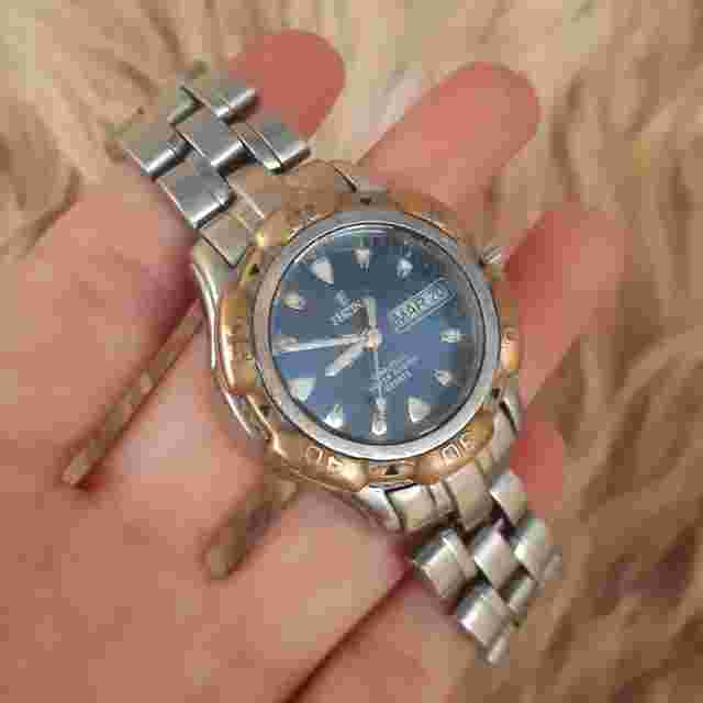 Festina 8815 Ladies Womens Wrist Watch Stainless Black Leather Day Date Bat
