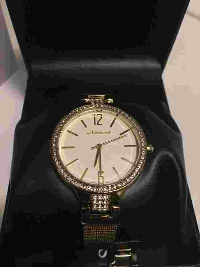 JEANNERET JURA LADIES LUXURY WATCH Elegant Crystal Bezel Water Resistant