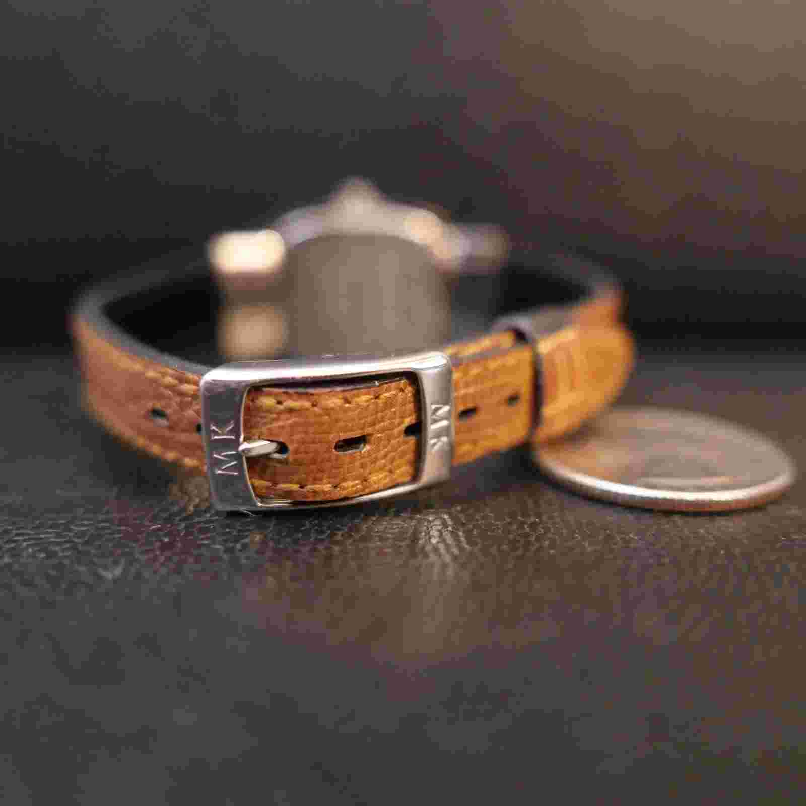 MARY KAY WATCH MOTHER OF PEARL BLACK/BROWN REVERSIBLE LEATHER BAND