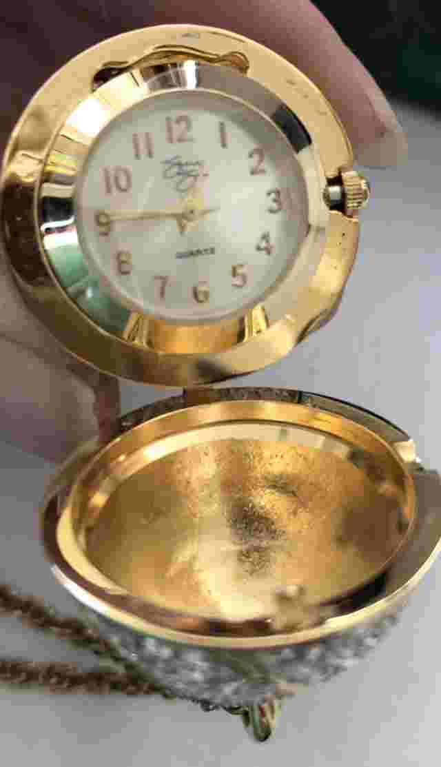 Vintage Suzanne Somers Dome Jeweled Watch For Necklace In Box