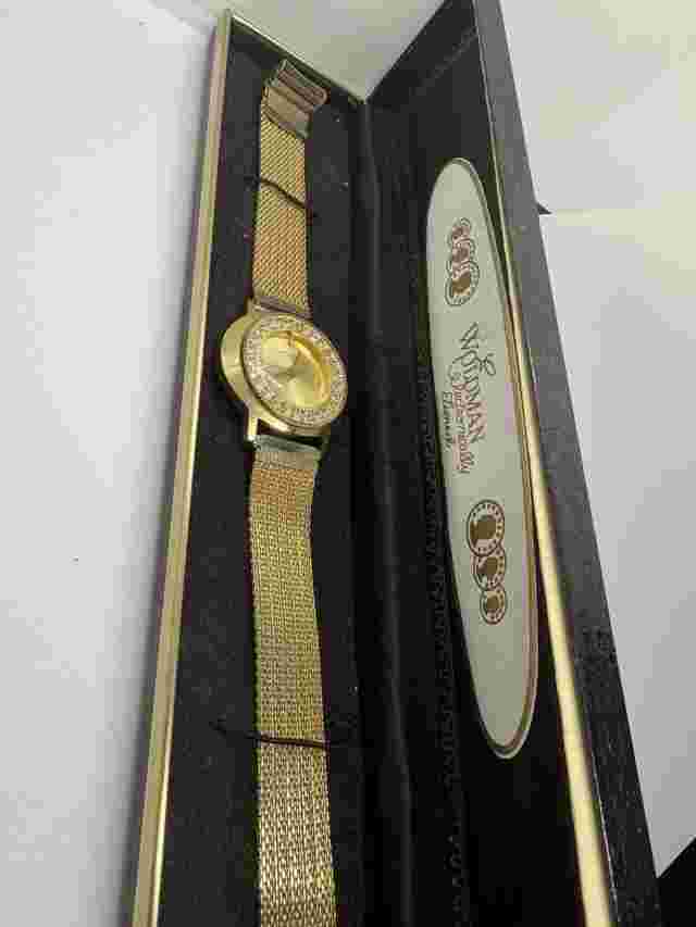 Woldman Vintage Very rare mechichal watch for ladies for parts or repair