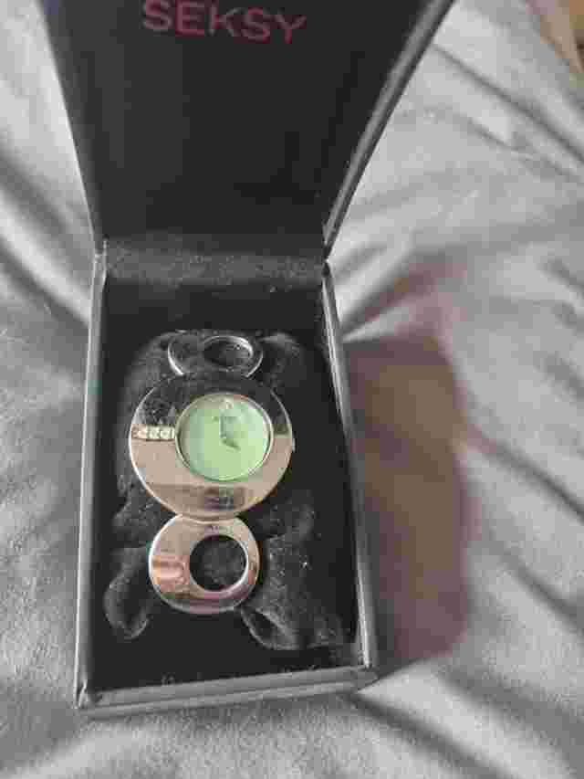 seksy ladies watch