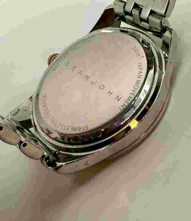 SEAN JOHN MENS STAINLESS STEEL WATCH Needs Battery