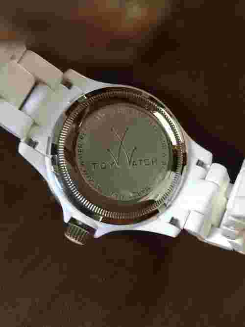 SALE**RARE AUTH TOY WATCH ROSE TATTOO CRYSTAL BEZEL WHITE PLASTERAMIC WATCH-$300