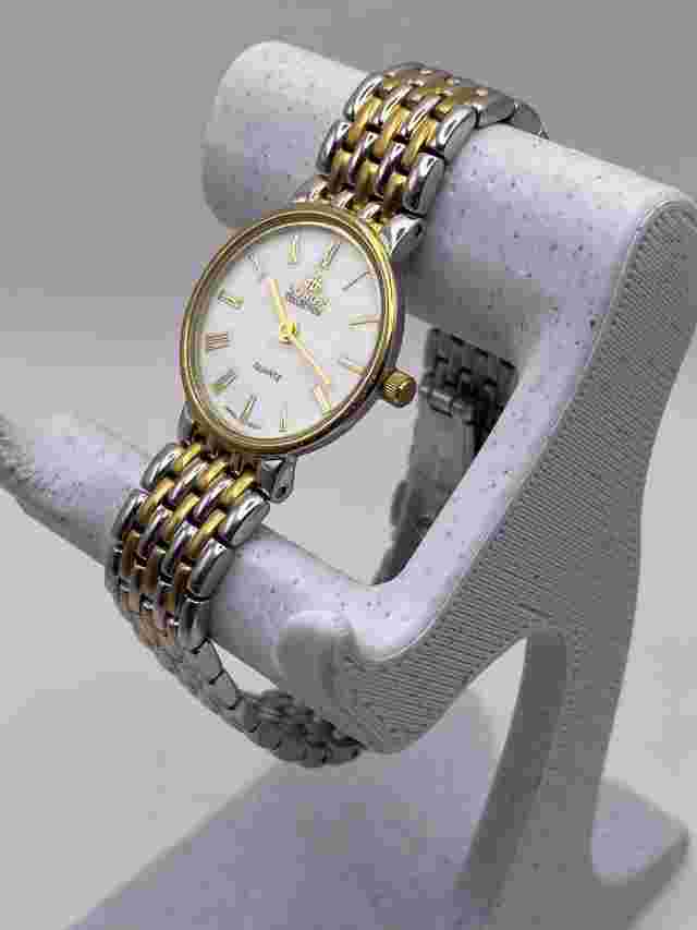 Ladies Lobor 26mm Quartz Japan Dress Watch 26mm Gold Stainless White Face
