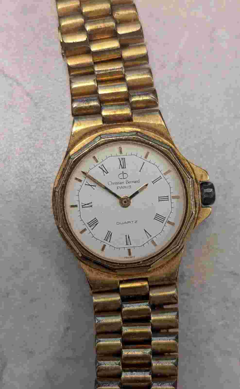 WORKING Vintage France Christian Bernard Women's Watch Gold Tone Round Roman