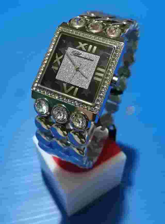 blumarine watch luxury timeflat swarovski full steel,size 29.5mm