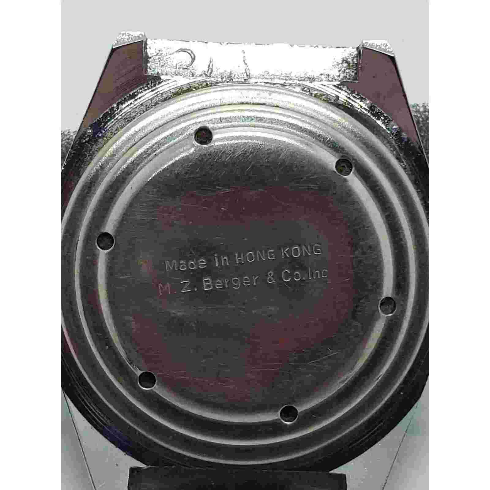 Men's Digital Nelsonic watch face, no band.