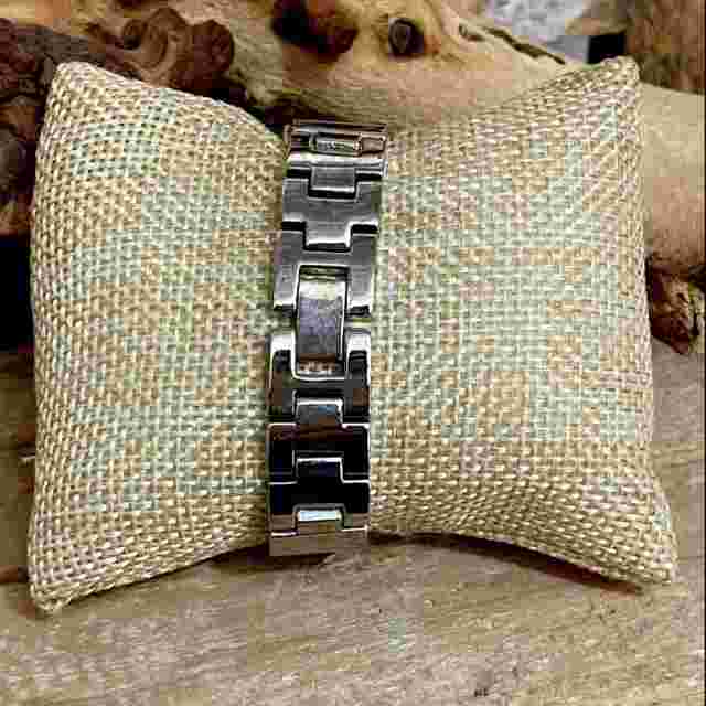 No Boundaries Rubber Cable Black Retro 081031 Japan Stainless Wrist Watch NEW