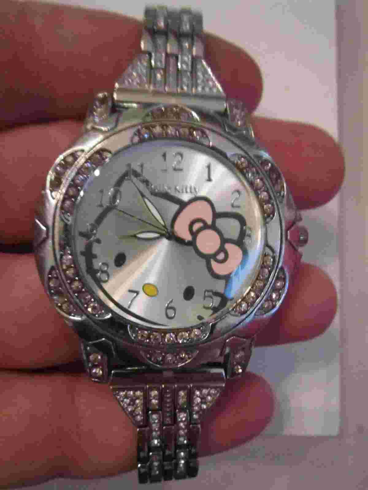 LADIES' HELLO KITTY WATCH - 50mm CASE IN THE ORIGINAL WATCH BOX -  BBA-11