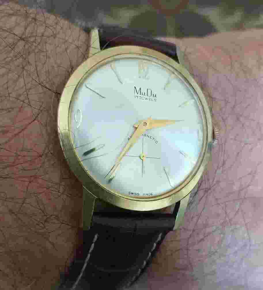 VINTAGE MUDU MANUAL GENTS  WATCH~SUBSIDIARY DIAL~WATCH BOX~IMMA.WORK.CON