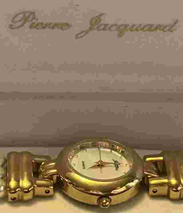 VTG Pierre Jacquard Watch Womens 24mm Faux Pearl Mother Of Pearl 7”