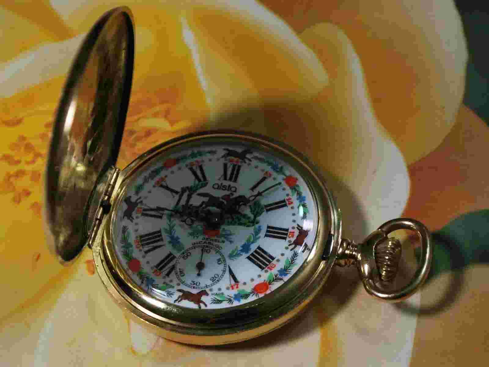 Vintage 1950s Swiss ALSTA Gold Tone 17J Unita 6498 Hunter Case Pocket Watch