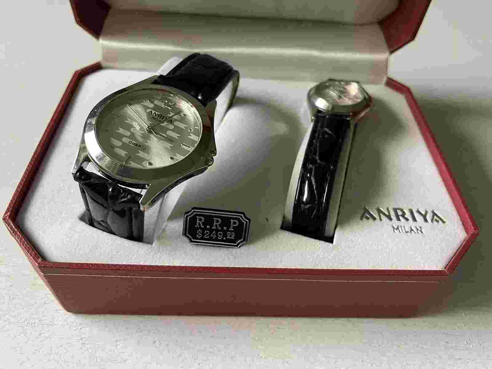 Anriya His and Her Round Face Pennant Flag Design Watches