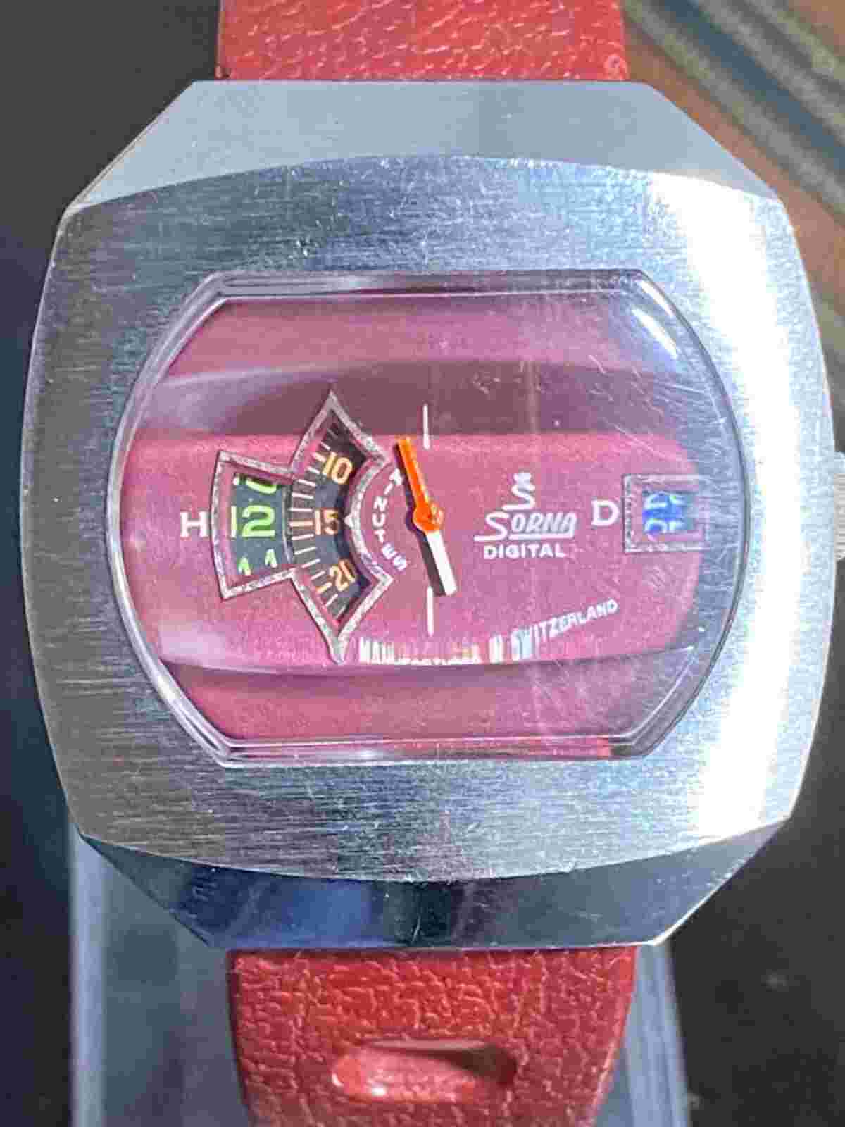 VINTAGE RARE SORNA DIGITAL JUMP HOUR SWISS MADE WATCH.