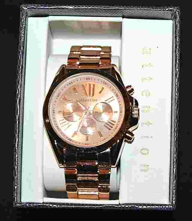 Attention Ladies' Round Metal Roman Numeral Display Wristwatch Watch - Pick