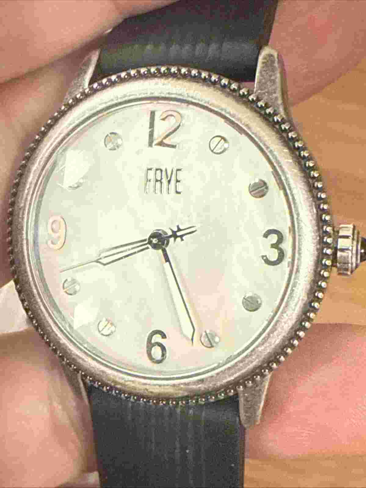 FR00015-03 Frye stainless Ladies watch mother of pearl dial New battery