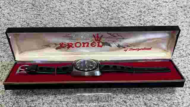 CRONEL 60's 222 AUTOMATIC 38mm Watch ORIGINAL CASE + STRAP VINTAGE RUNNING