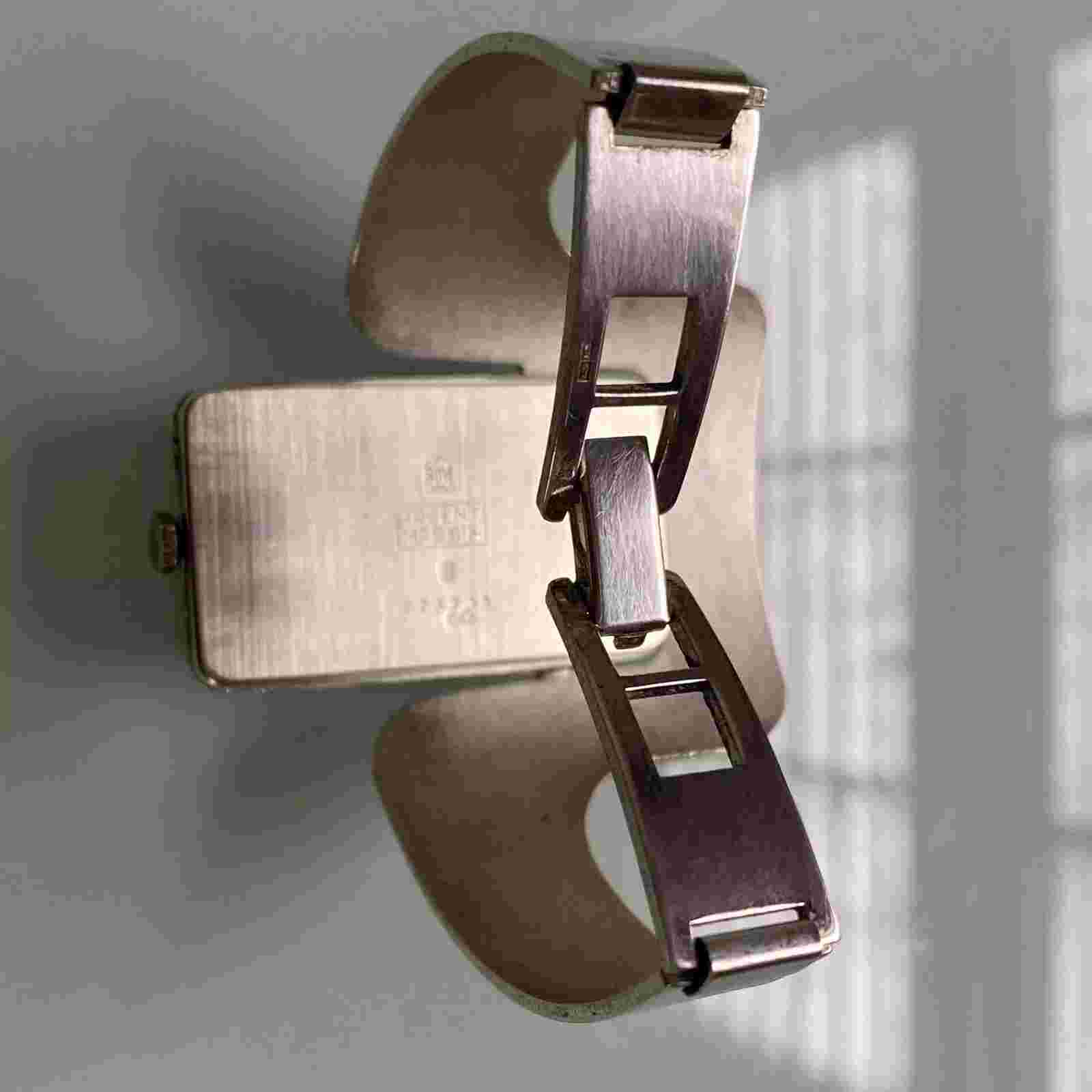 1970s Vintage Renis 17 Rubis Silver Mechanical Bracelet Wristwatch Running