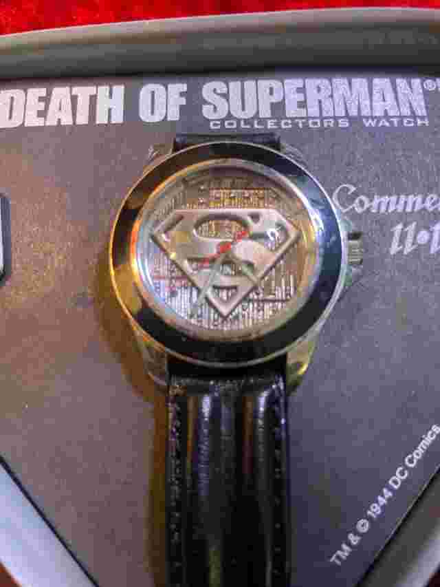 FOSSIL LIMITED EDITION COLLECTOR'S WATCH - Death Of Superman -Collectors Edition