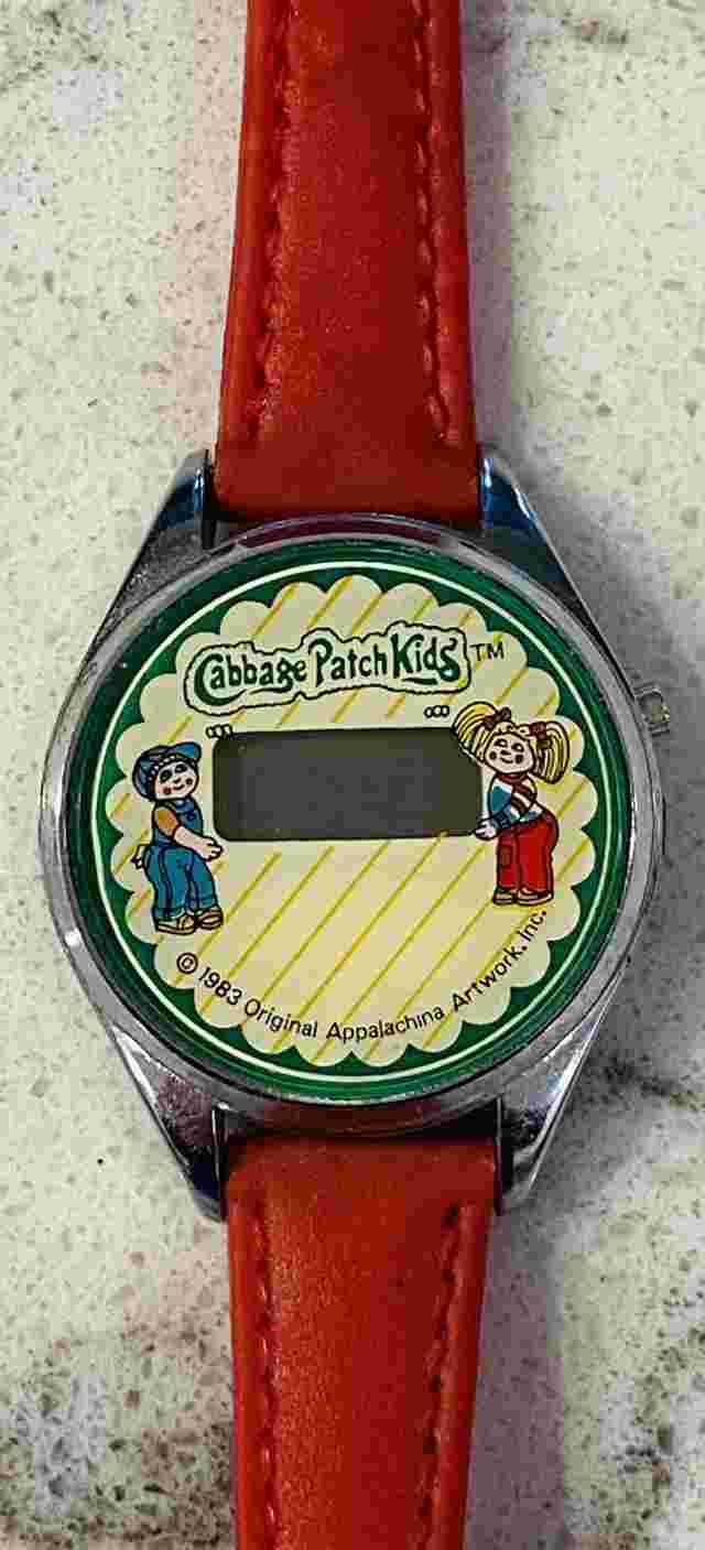 M Z BERGER VINTAGE 1983 ORIGINAL APPALACHIAN ARTWORKS CABBAGE PATCH KIDS Watch