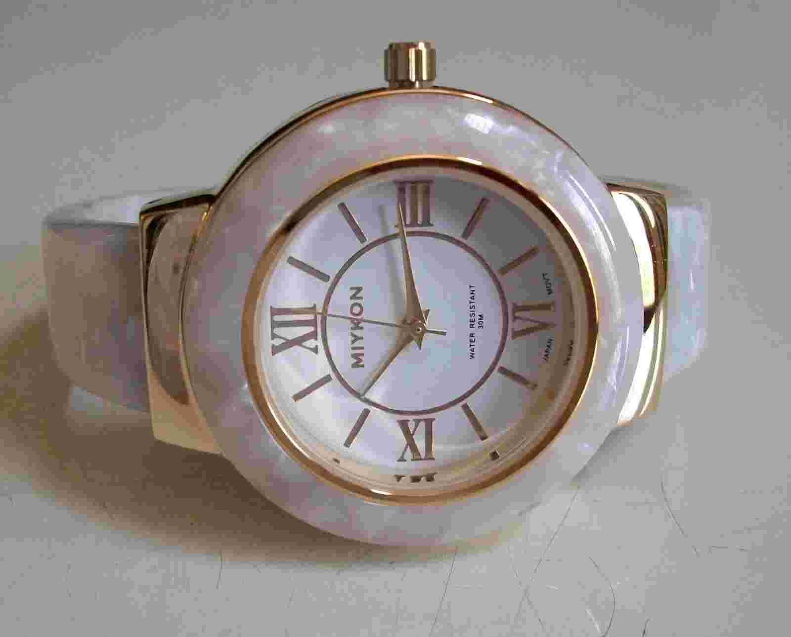 MIYKON BEIGE & GOLD FINISH WOMEN'S BANGLE CUFF FASHION DRESSY CASUAL WATCH