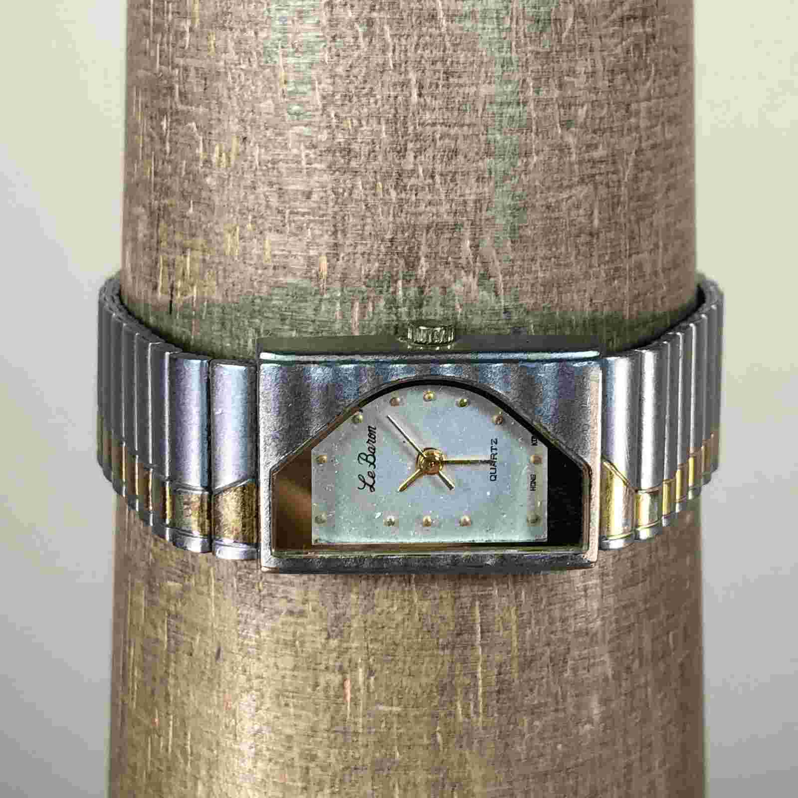 Le Baron Women Champagne Dial Two-Toned Band 26mm Rectangular Quartz Watch 7"
