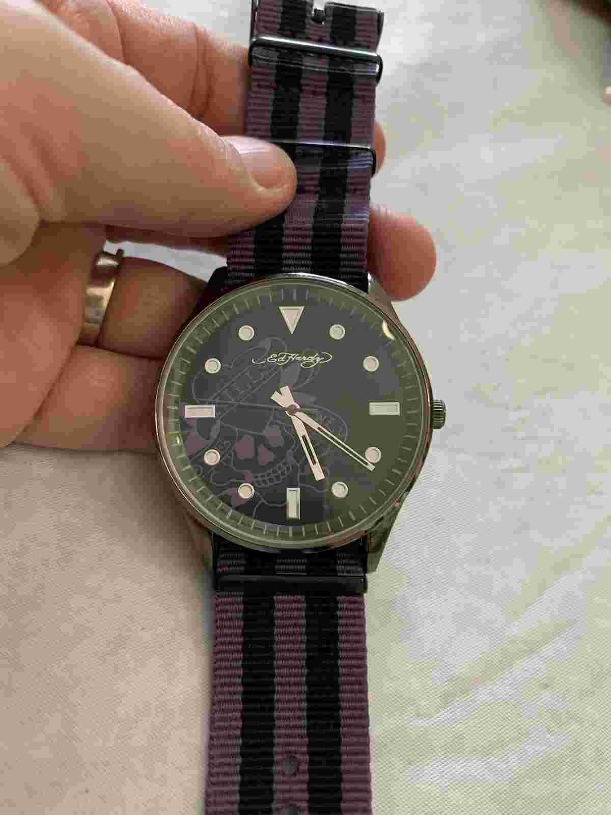 Ed Hardy Watch Purple Canvas Band New Battery￼