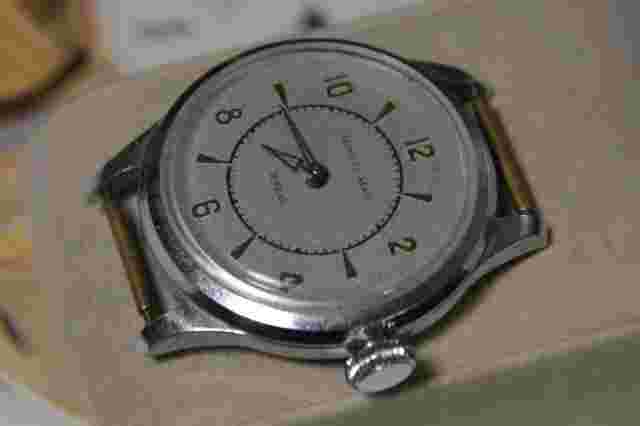 Vintage 1940s MINUTE MAN by Ingraham Manual Wind Men's Watch  -- Need Service