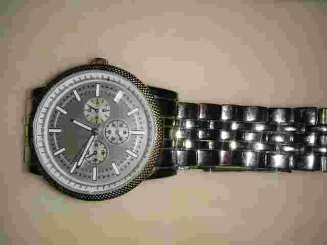 (2)Men's Merona Silver ⌚Tone fmdm253 Quartz Watch w/diaomand💎 quartz *extra*