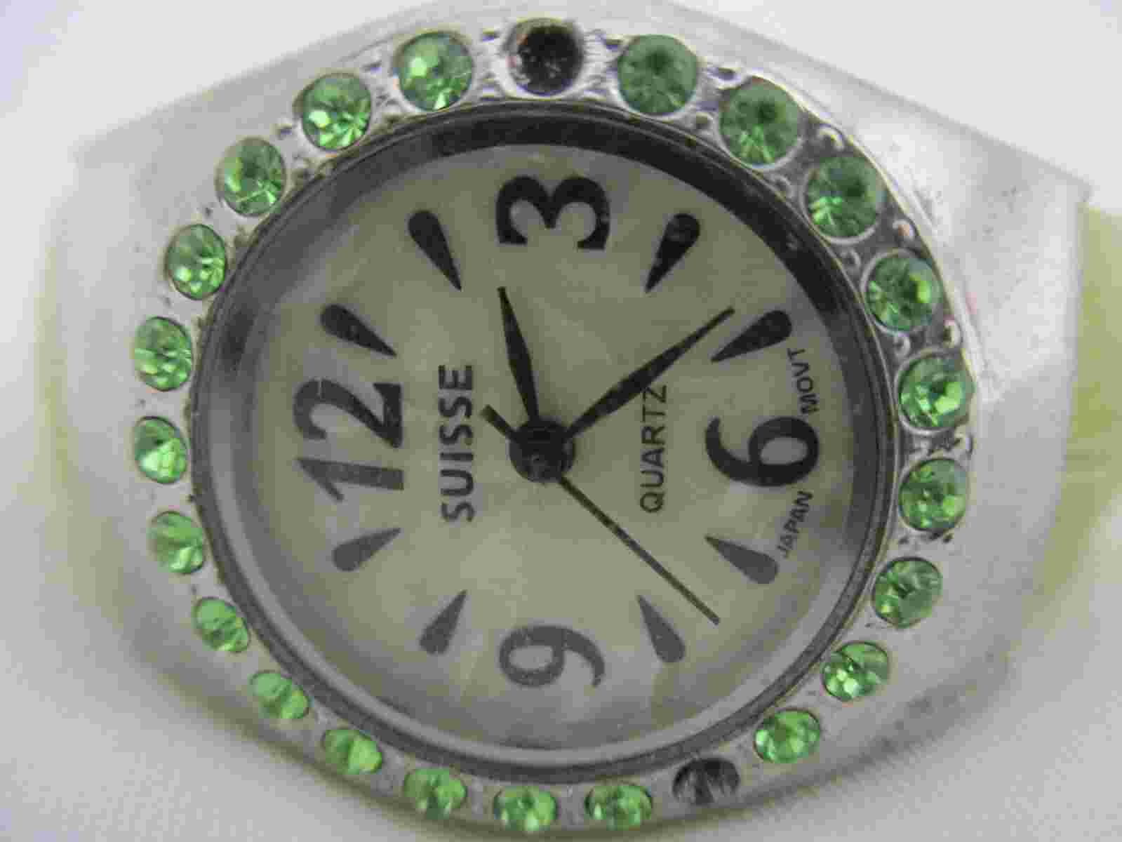 Suisse Analog Wristwatch Green Cuff Band Round Face Rhinestones