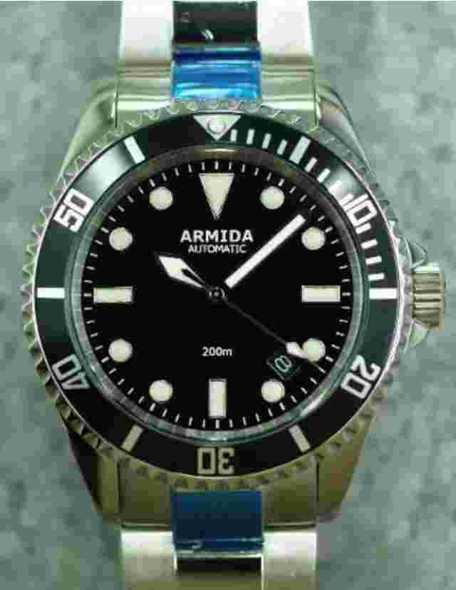 Armida A2 Dive Watch black polished case  date Shipped from USA