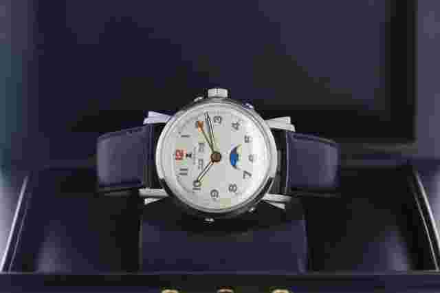 Gubelin Vintage Day-Date Triple Calendar Moonphase Full Calendar Circa 1950