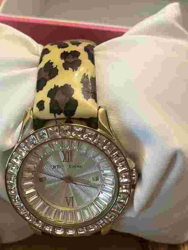 NEW OLD STOCK Betsey Johnson Watch Leopard Band Print Faux Diamonds NEEDS BATTER