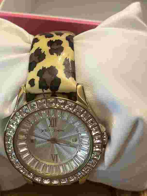 NEW OLD STOCK Betsey Johnson Watch Leopard Band Print Faux Diamonds NEEDS BATTER