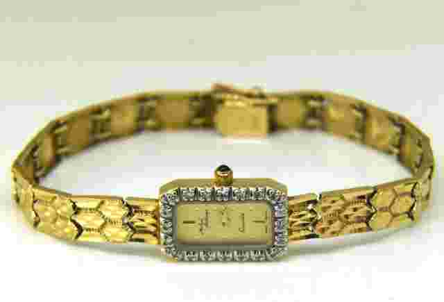 Vintage 14K Yellow Gold Michael Anthony Quartz Wrist Watch Diamond Bezel