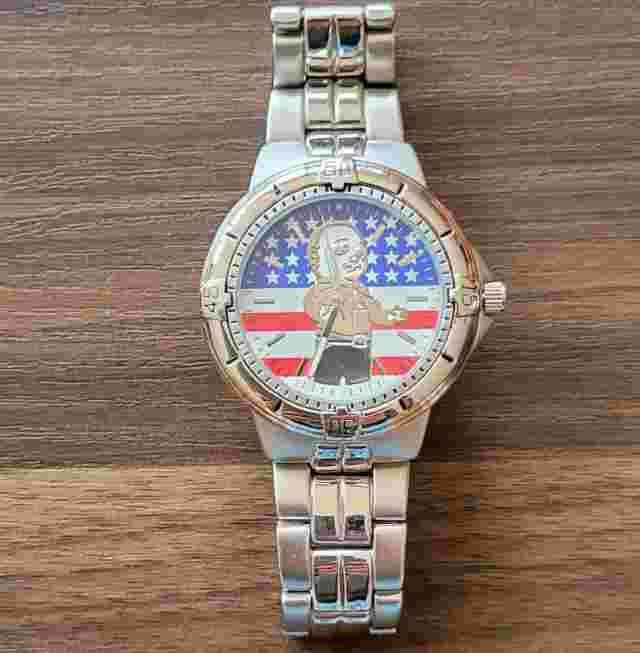 Unused Lee Dungarees Patriotic Buddy Lee Watch Silver Tone Band USA Theme